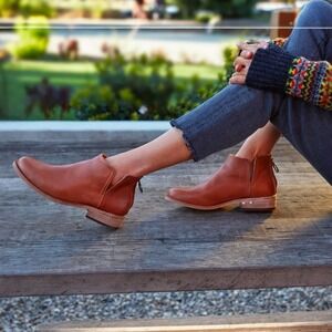 Beek Falcon Leather Ankle Bootie Cognac Side Zip Low Heel Women's Size 8.5 $395